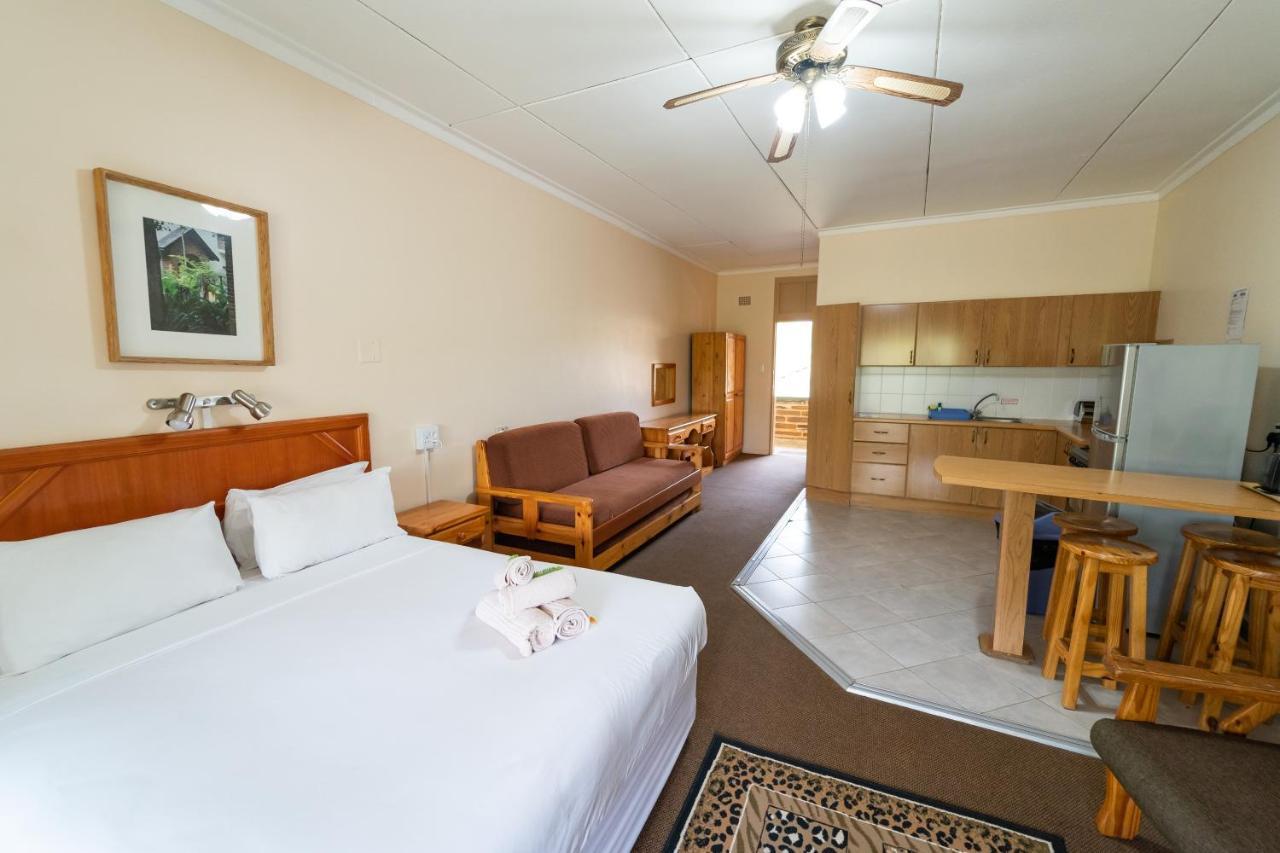 Gooderson Natal Spa Hot Springs Resort Paulpietersburg Экстерьер фото